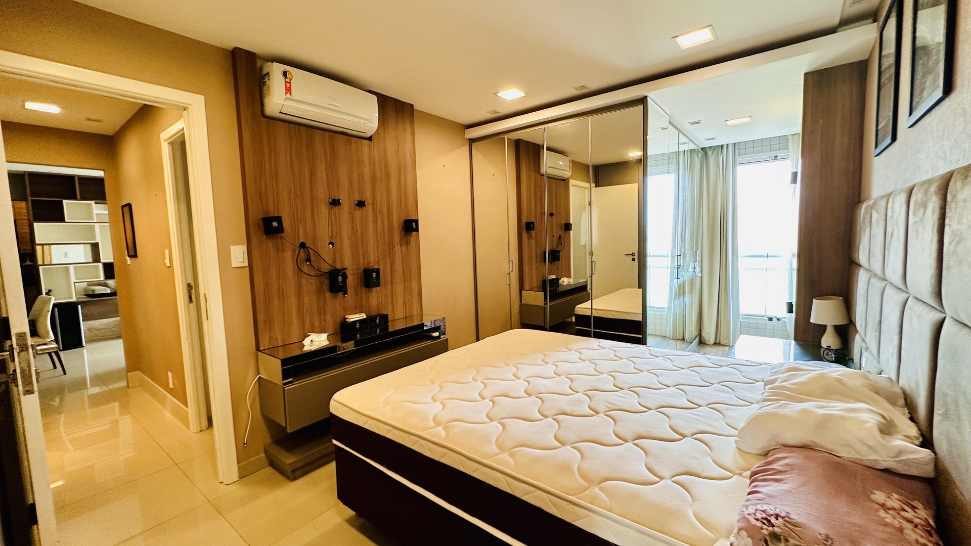 Apartamento Compacto e Moderno